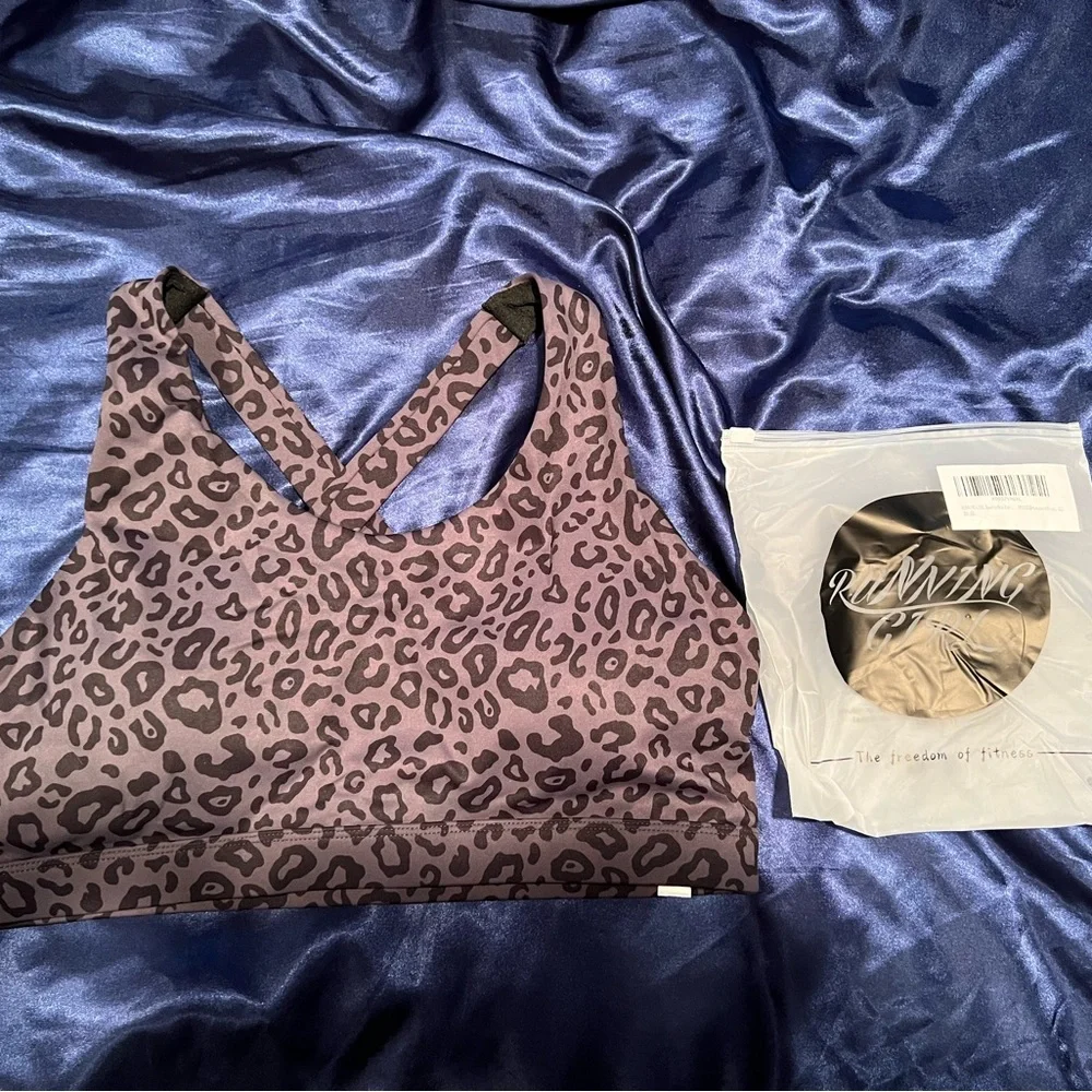 Running Girl sports bra, XL - Picture 5 of 9